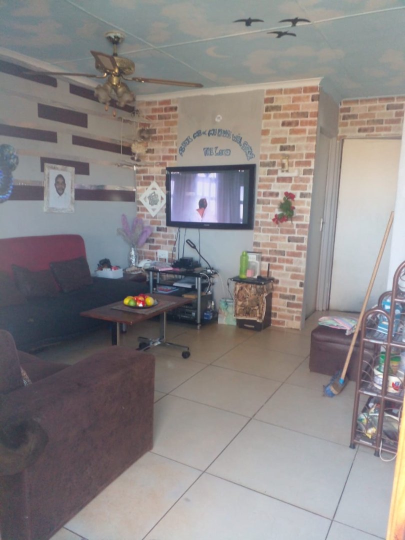 2 Bedroom Property for Sale in Devon Park Western Cape